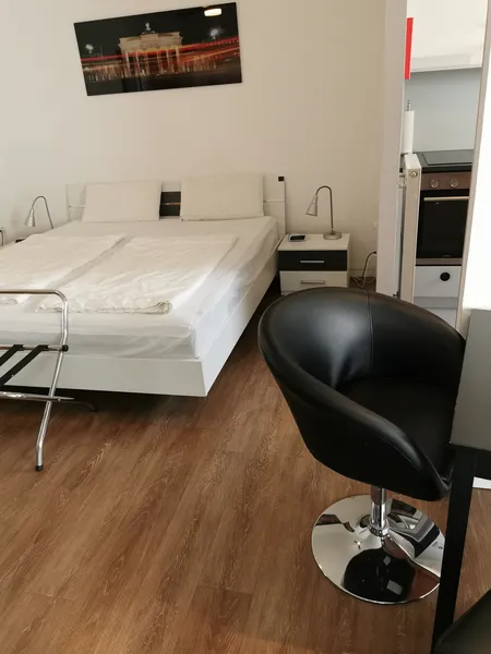 SUBLET for a year: 35m2 Flat in Mitte, with Anmeldung — photo 1